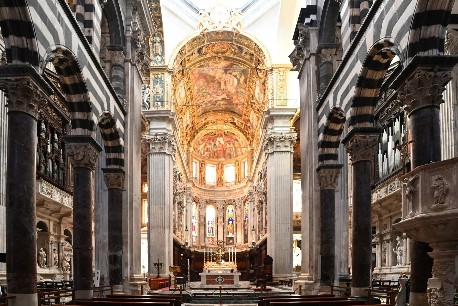 San Lorenzo, le loggie organarie sulle due navate laterali