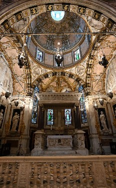 San Lorenzo, la controfacciataSan Lorenzo, la cappella dedicata a San Giovanni Battista