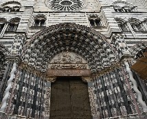 Portale principale della Cattedrale di San Lorenzo