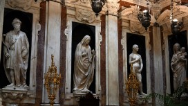 San Lorenzo, la cappella che custodisce le reliquie di San Giovanni Battista