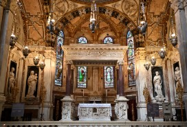 San Lorenzo, la cappella che custodisce le reliquie di San Giovanni Battista