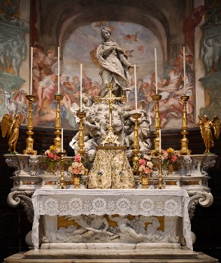 Chiesa di San Luca (Genova), Altare Maggiore