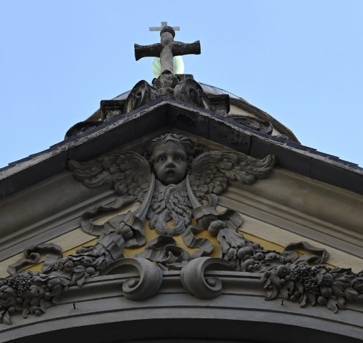 Particolare della facciata della chiesa di San Luca (Genova)